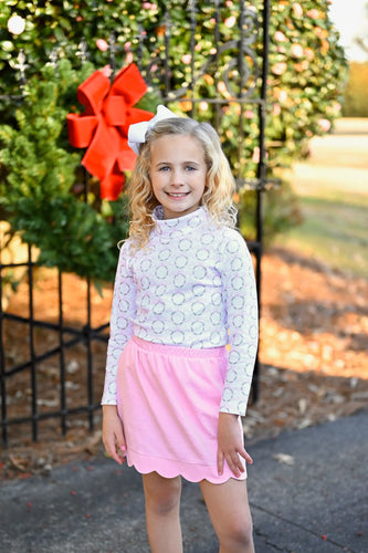 Tally Turtleneck Pink Wreath